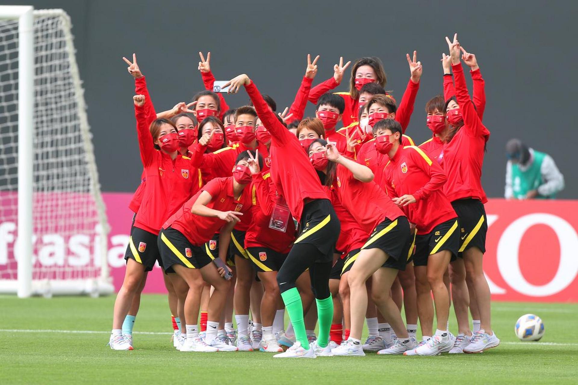 足球世界俱乐部杯-中国女足球员在国内比赛中打破记录